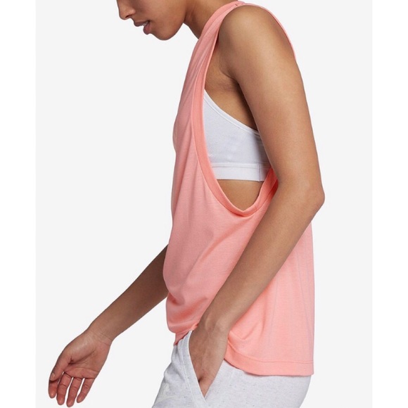 Nike Sportswear Essential Tank Top - Picture 2 of 5